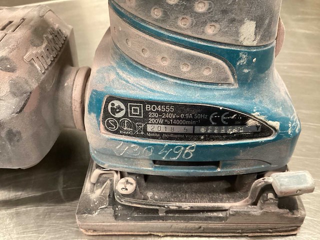 Makita bo4555 vlakschuurmachine - afbeelding 4 van  6