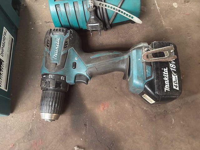 Makita boormachine (2x) - afbeelding 2 van  5