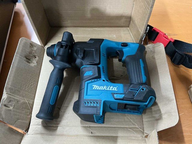 Makita boormachine - afbeelding 2 van  2