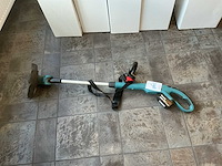 Makita bosmaaier - afbeelding 1 van  3