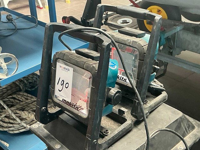 Makita bouwlamp (2x) - afbeelding 3 van  3