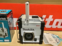 Makita bouwradio op accu - afbeelding 4 van  6