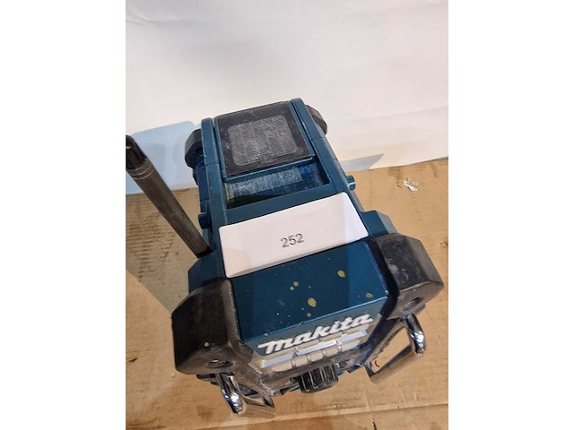 Makita bouwradio - afbeelding 2 van  2