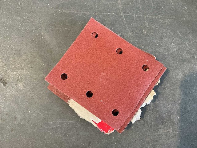 Makita bp 4555 handschuurmachine - afbeelding 3 van  4