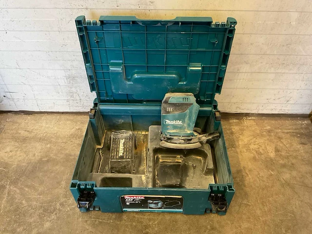 Makita dbo180 schuurmachine - afbeelding 1 van  4