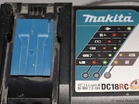 Makita dc18rc s accu-lader - afbeelding 2 van  3