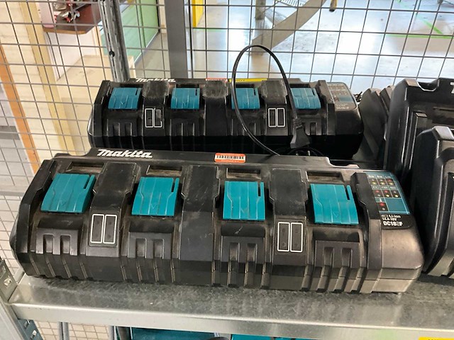 Makita dc18sf acculader (5x) - afbeelding 2 van  4