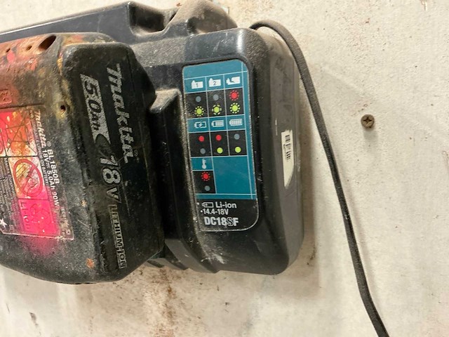 Makita dc18sf acculader - afbeelding 3 van  3