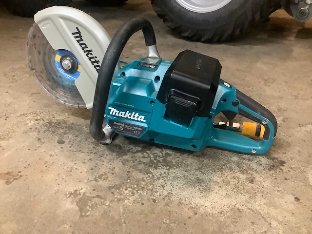 Makita dce090 betonzaag - afbeelding 2 van  3