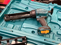 Makita dcg 180 accu lijm- en kitspuit (3x) - afbeelding 9 van  12
