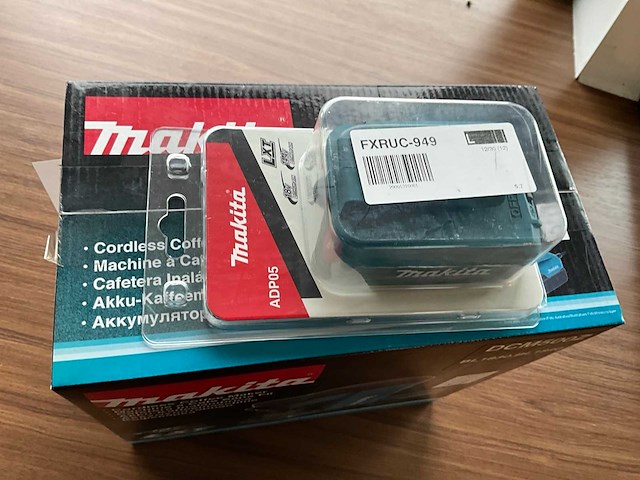 Makita dcm500z koffie machine - afbeelding 5 van  6