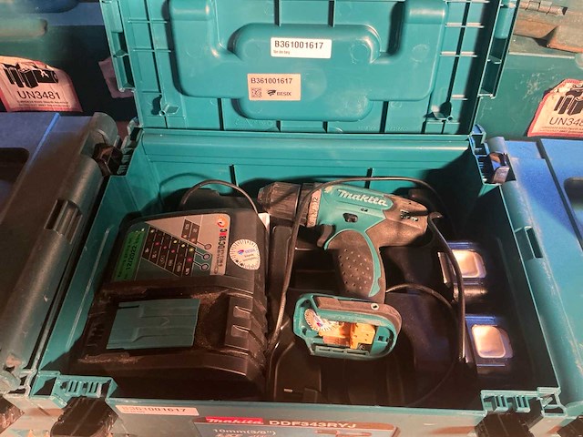 Makita ddf343 accu boormachine (2x) - afbeelding 2 van  4