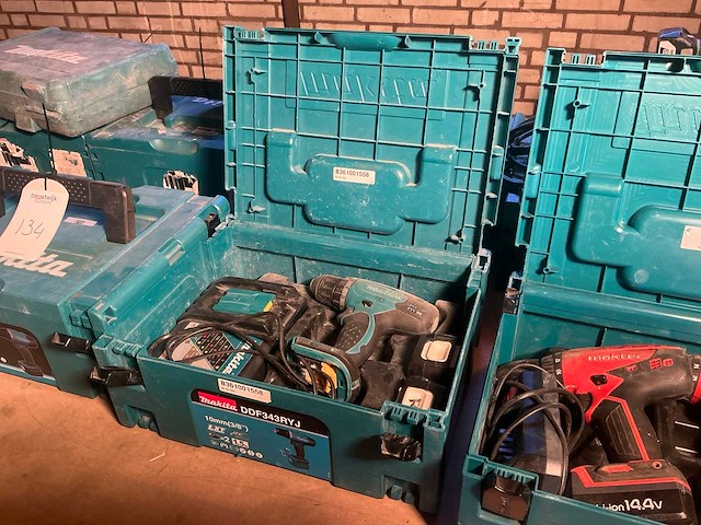 Makita ddf343 accu boormachine - afbeelding 1 van  4