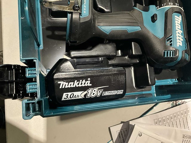 Makita ddf485rtj 18v lxt accu schroefmachine set - afbeelding 7 van  9