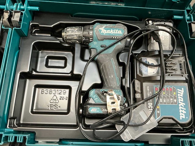 Makita df332d schroefboormachine (6x) - afbeelding 3 van  6