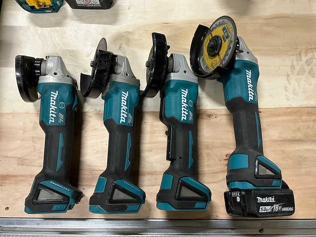 Makita dga 504/506/508 haakse slijpmachine (4x) - afbeelding 1 van  4
