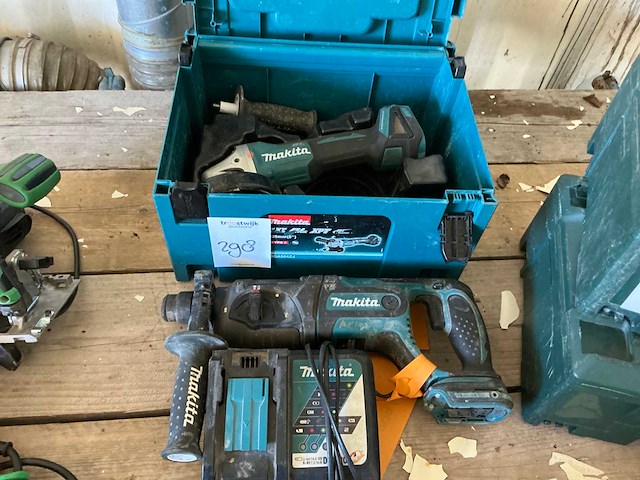 Makita dga504 haakse slijpmachine - afbeelding 1 van  5