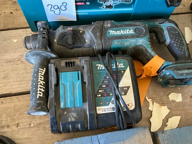 Makita dga504 haakse slijpmachine - afbeelding 3 van  5