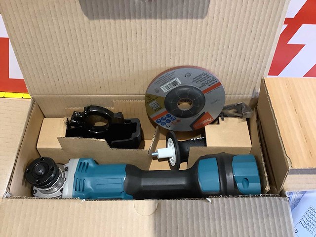 Makita dga511z accu slijpmachine / haakse slijper - afbeelding 1 van  1