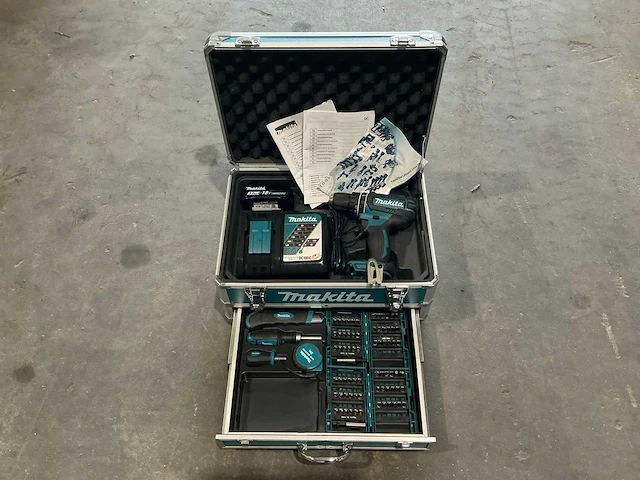 Makita dhp482 rfx accu klopboor-/schroefmachineset + gereedschapsset - afbeelding 1 van  9