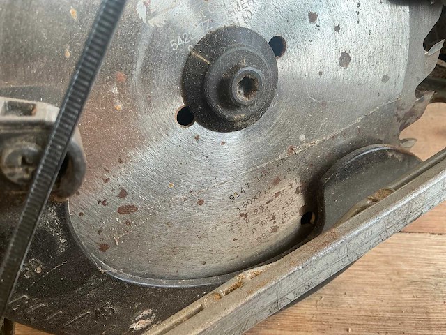 Makita dhs630 accu cirkelzaagmachine body - afbeelding 4 van  6