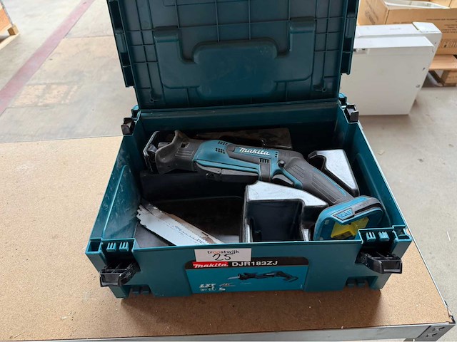 Makita djr183zj 18v lxt accu reciprozaag in mbox (zonder accu/lader) - afbeelding 1 van  3