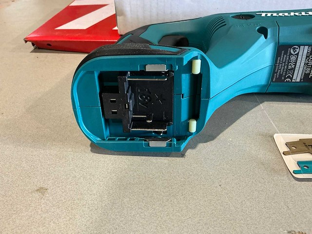Makita djr186z accu reciprozaag - afbeelding 4 van  6