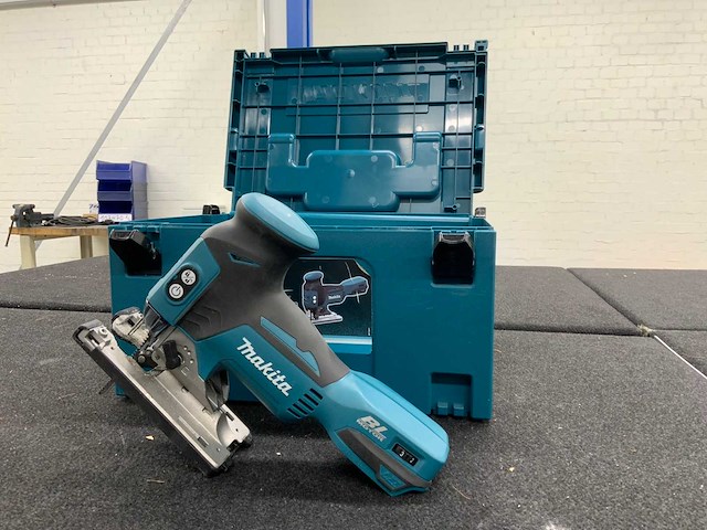 Makita djv181 18v decoupeerzaag - afbeelding 2 van  6