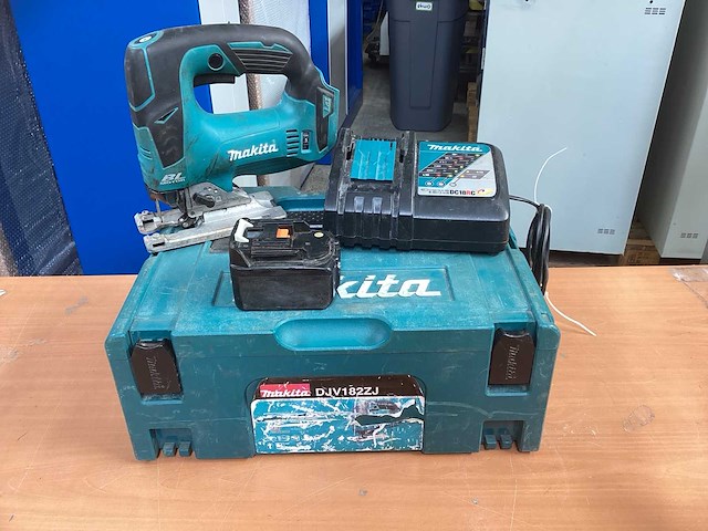 Makita djv182 decoupeerzaag incl. accu + acculader dc18rc + koffer - afbeelding 1 van  13