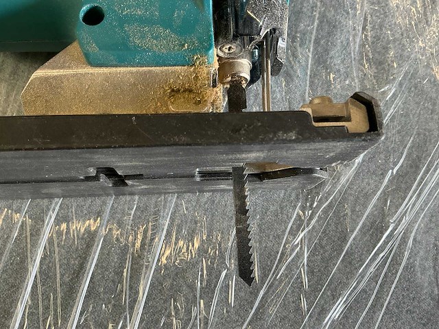 Makita dkp180/dtm52/djv181 schaafmachine/ multitool/ decoupeerzaag - afbeelding 15 van  15