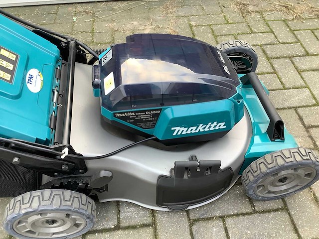 Makita dlm530 grasmaaier - afbeelding 5 van  6