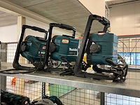 Makita dml805 accu bouwlamp (3x) - afbeelding 3 van  4