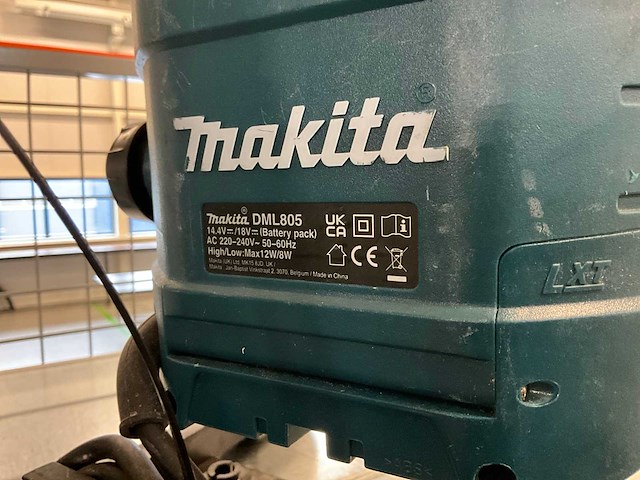 Makita dml805 accu bouwlamp (3x) - afbeelding 4 van  4