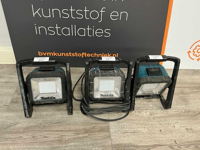 Makita dml805 accu bouwlamp - afbeelding 1 van  1