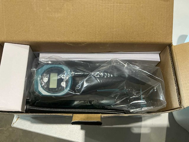 Makita dmp180z compressor op accu - afbeelding 4 van  6