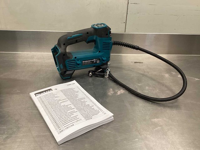 Makita dmp180z draadloze luchtpomp - afbeelding 2 van  7