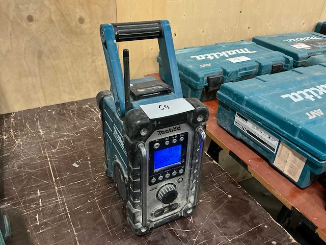 Makita dmr107 bouwradio - afbeelding 1 van  4