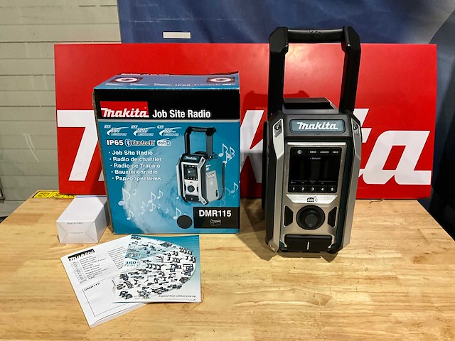 Makita dmr115 bluetooth/dab+ bouwradio op accu - afbeelding 1 van  6