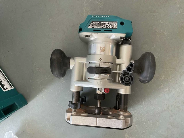 Makita drt 50 zjx2 freesmachine - afbeelding 2 van  10