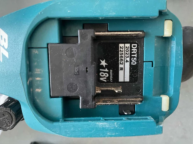 Makita drt 50 zjx2 freesmachine - afbeelding 8 van  10