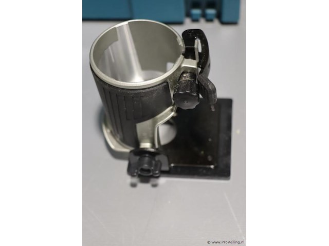 Makita drt50zjx2 koolborstelloze accu-boven- en kantenfrees, 18v - afbeelding 6 van  9