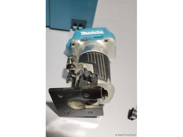 Makita drt50zjx2 koolborstelloze accu-boven- en kantenfrees, 18v - afbeelding 5 van  10