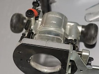Makita drt50zjx2 koolborstelloze accu-boven- en kantenfrees, 18v - afbeelding 9 van  10