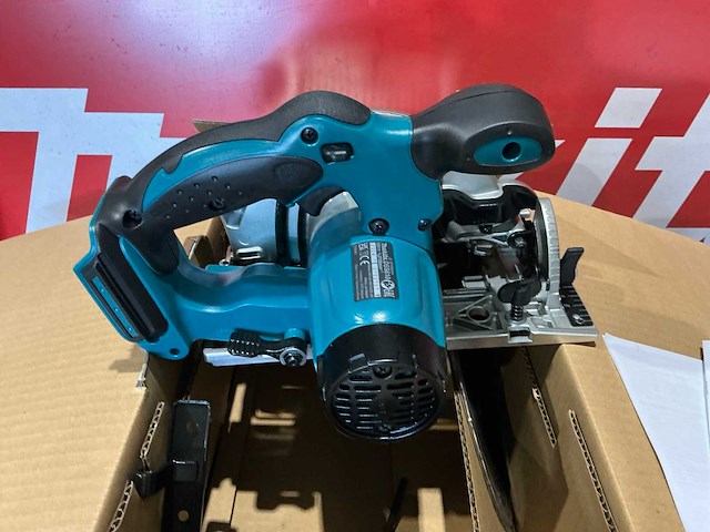 Makita dss610z cirkelzaagmachine - afbeelding 6 van  8