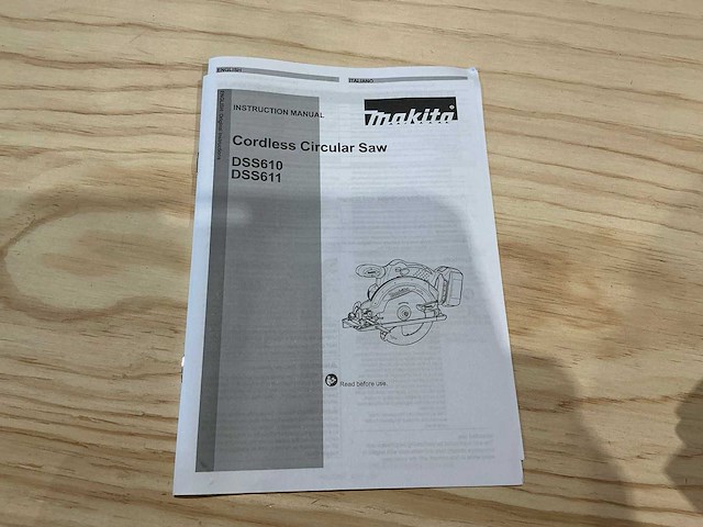 Makita dss611z cirkelzaagmachine - afbeelding 2 van  4