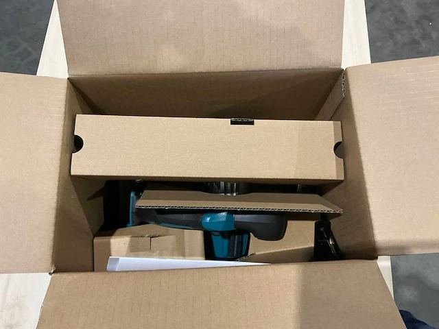 Makita dss611z cirkelzaagmachine - afbeelding 3 van  8
