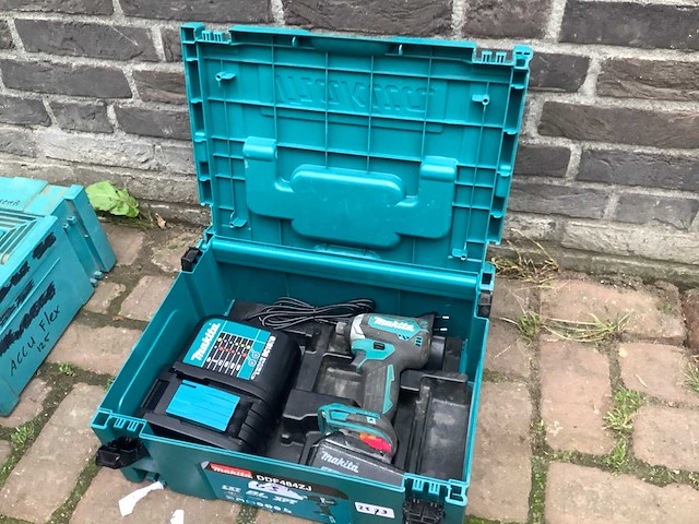 Makita dtd151 accu slagschroevedraaier - afbeelding 1 van  2