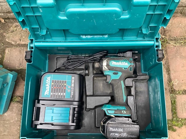 Makita dtd151 accu slagschroevedraaier - afbeelding 2 van  2