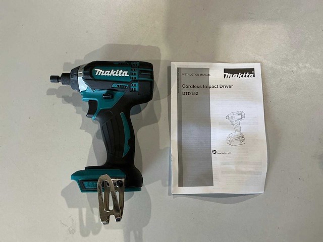 Makita dtd152 slagschroevendraaier - afbeelding 1 van  4