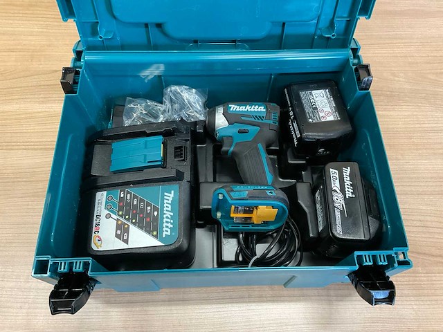 Makita dtd154 18v accu slagschroefmachine set - afbeelding 1 van  1